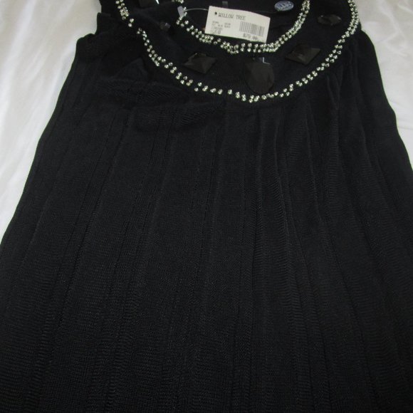 Little Black Dress - Picture 9 of 12